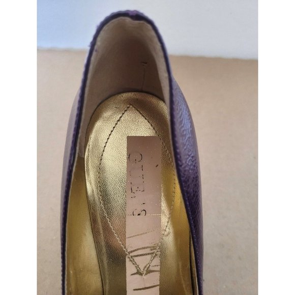 Guess Purple Patent Leather Wedge Shoes Womens Size 8.5 Peep Toe Heels - Picture 11 of 12